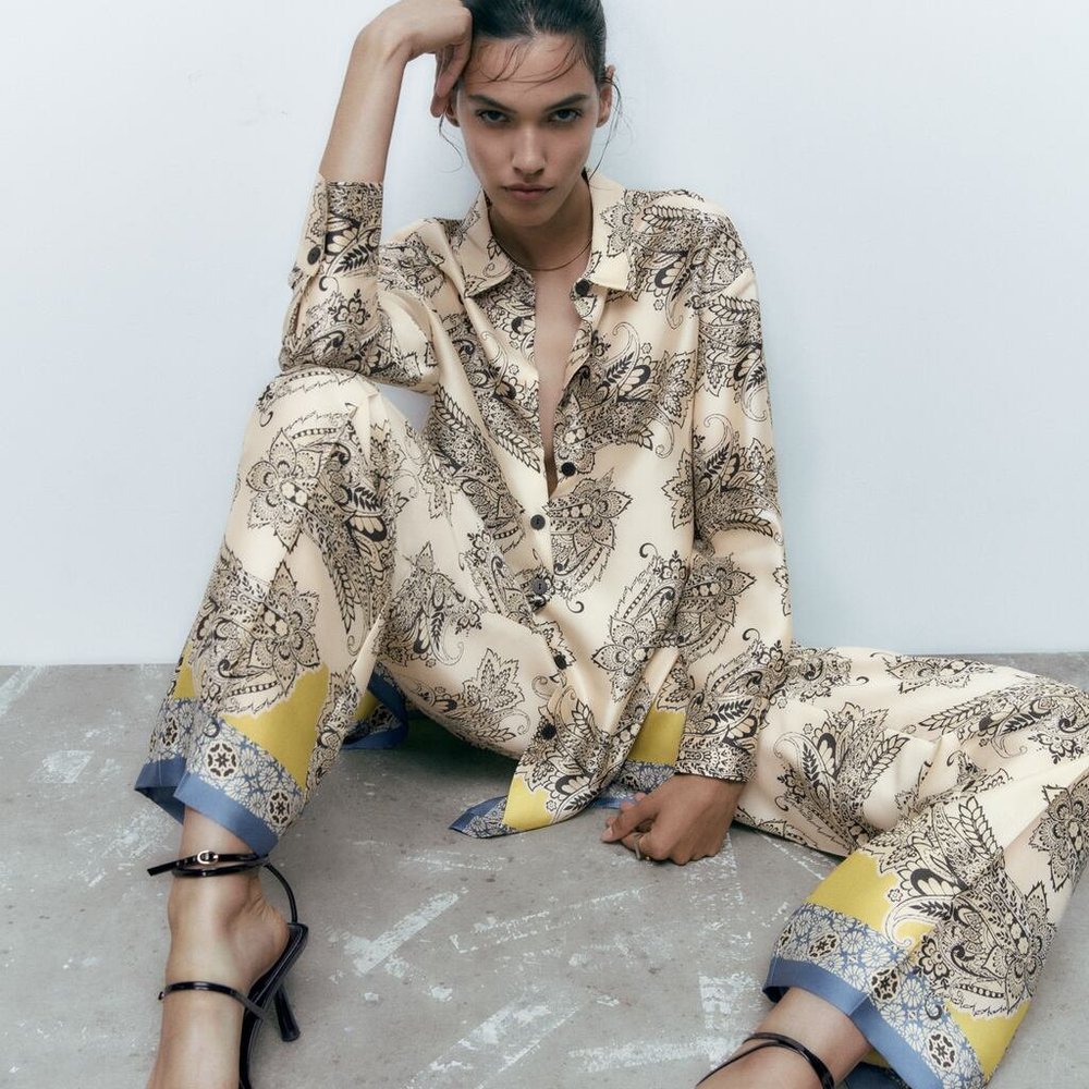 Zara Printed Wide Leg Pants